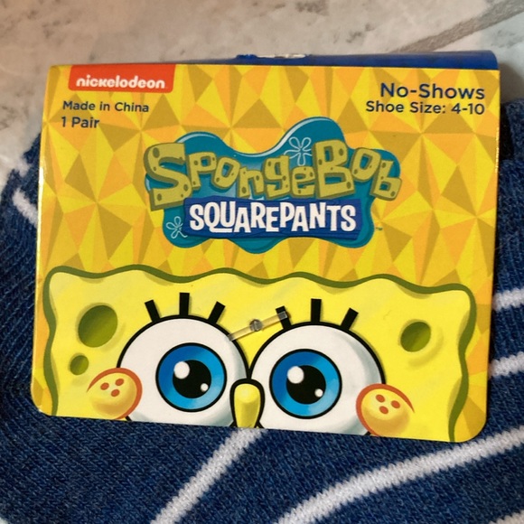 SpongeBob Squarepants No-Shows Socks & Wooden Pencils Gift Set - Picture 7 of 8